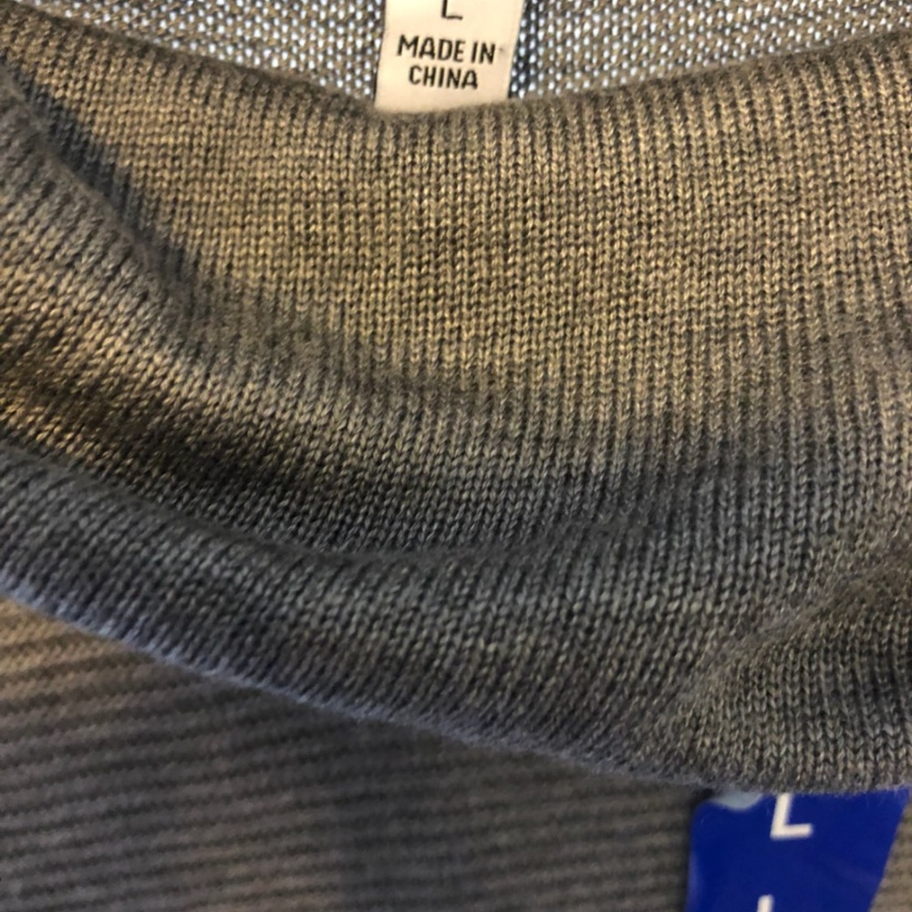 Adrienne Vitadini Cute Sweater - Picture 2 of 2